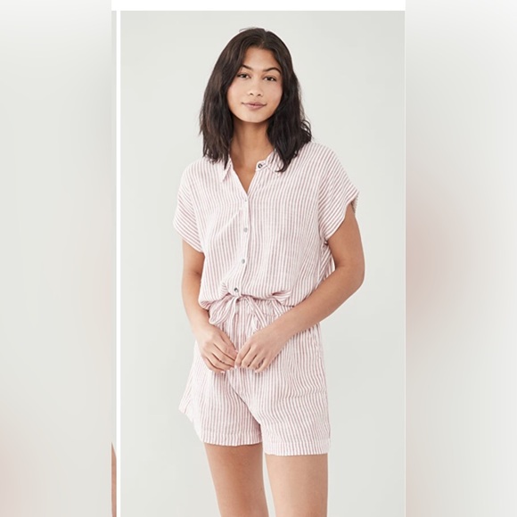 SPLENDID Pueblo Stripe Romper. - Picture 1 of 2